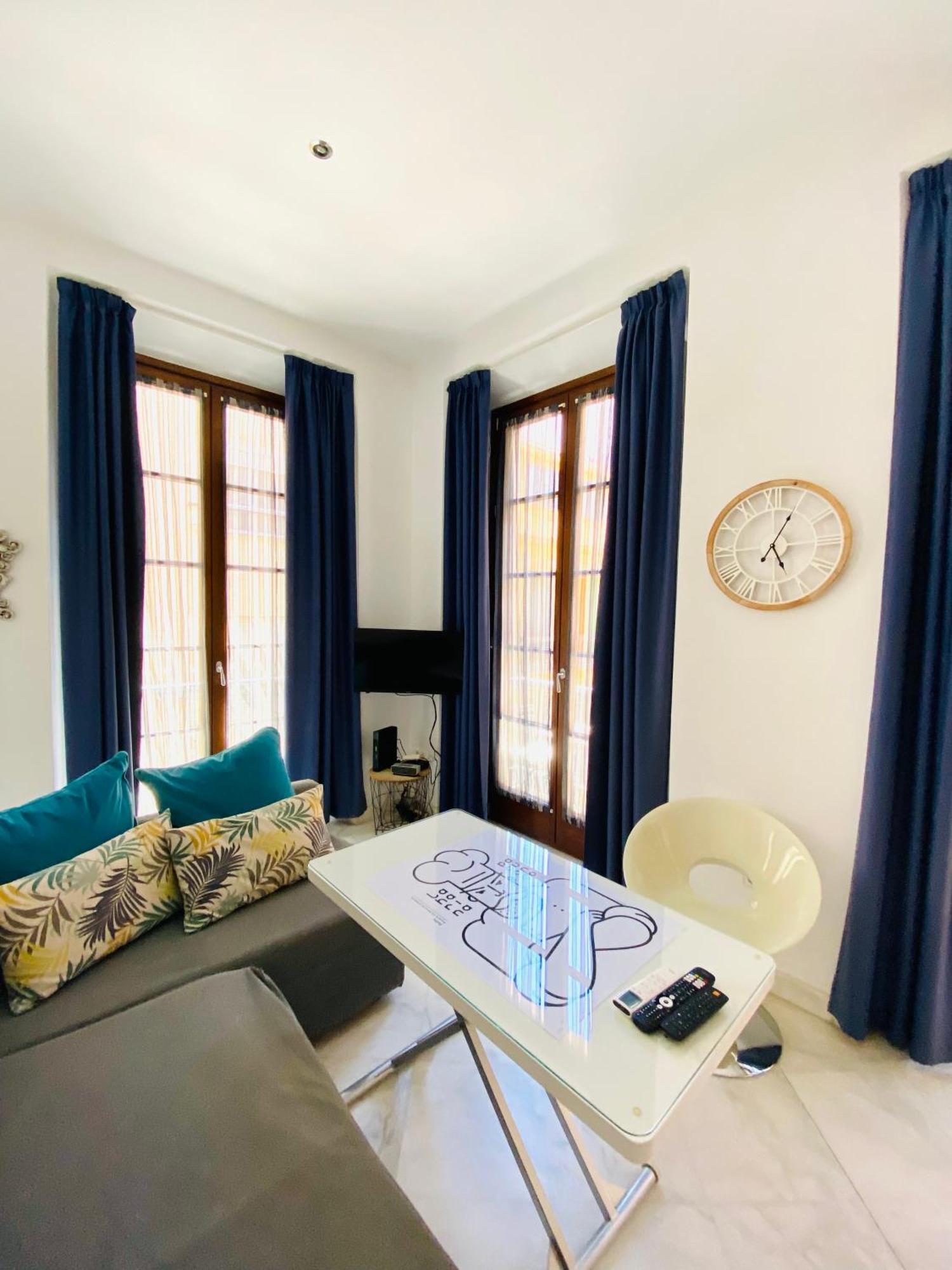 Apartamento En El Centro De มาลากา ภายนอก รูปภาพ